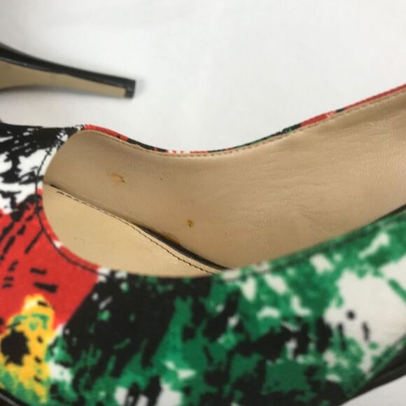 Marc Fisher Tumble 2 Red Floral Black Pump Heels - Picture 4 of 7